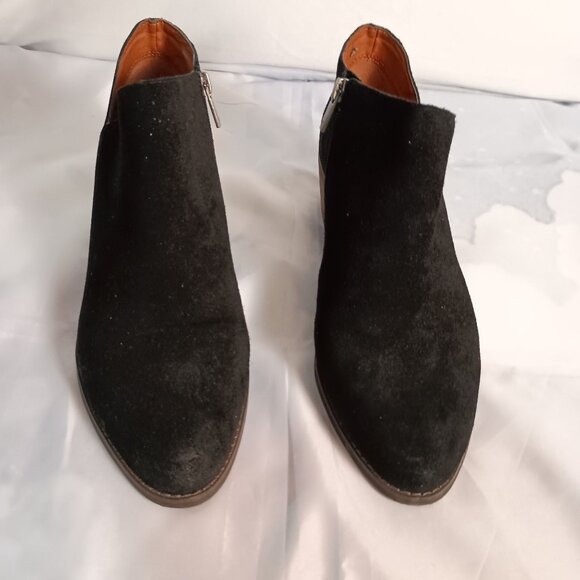 Lucky Brand Fenley Black Suede Cut Out Ankle Booties Women’s 10 Leather - Picture 12 of 12